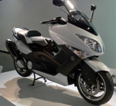 yamaha-t-max