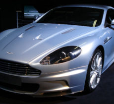 aston-martin-dbs-v12