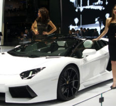 lamborghini-aventador