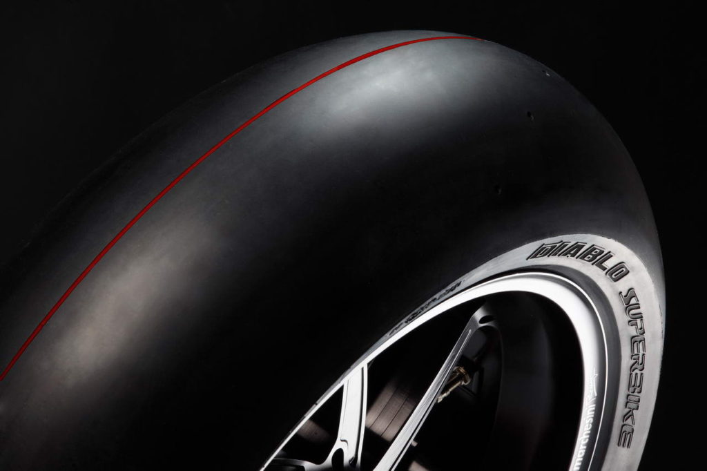 pirelli_diablo_superbike