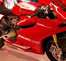 ducati-panigale-r