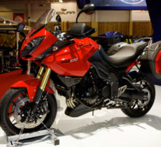 triumph-tiger-1050