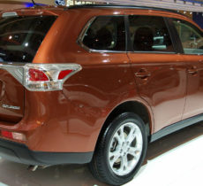 mitsubishi-outlander