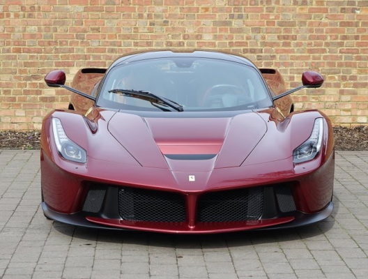 laferrari-rosso-rubino