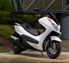 Honda Forza 300