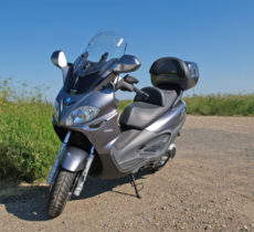 Piaggio X9 500