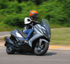 Kymco Downtown 350