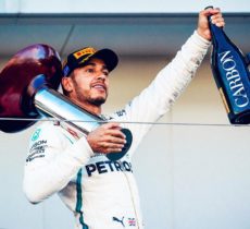 addio hamilton mercedes