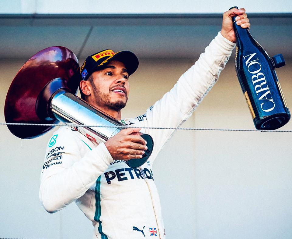addio hamilton mercedes
