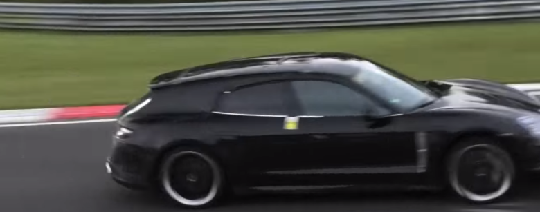 Porsche Taycan Cross Turismo
