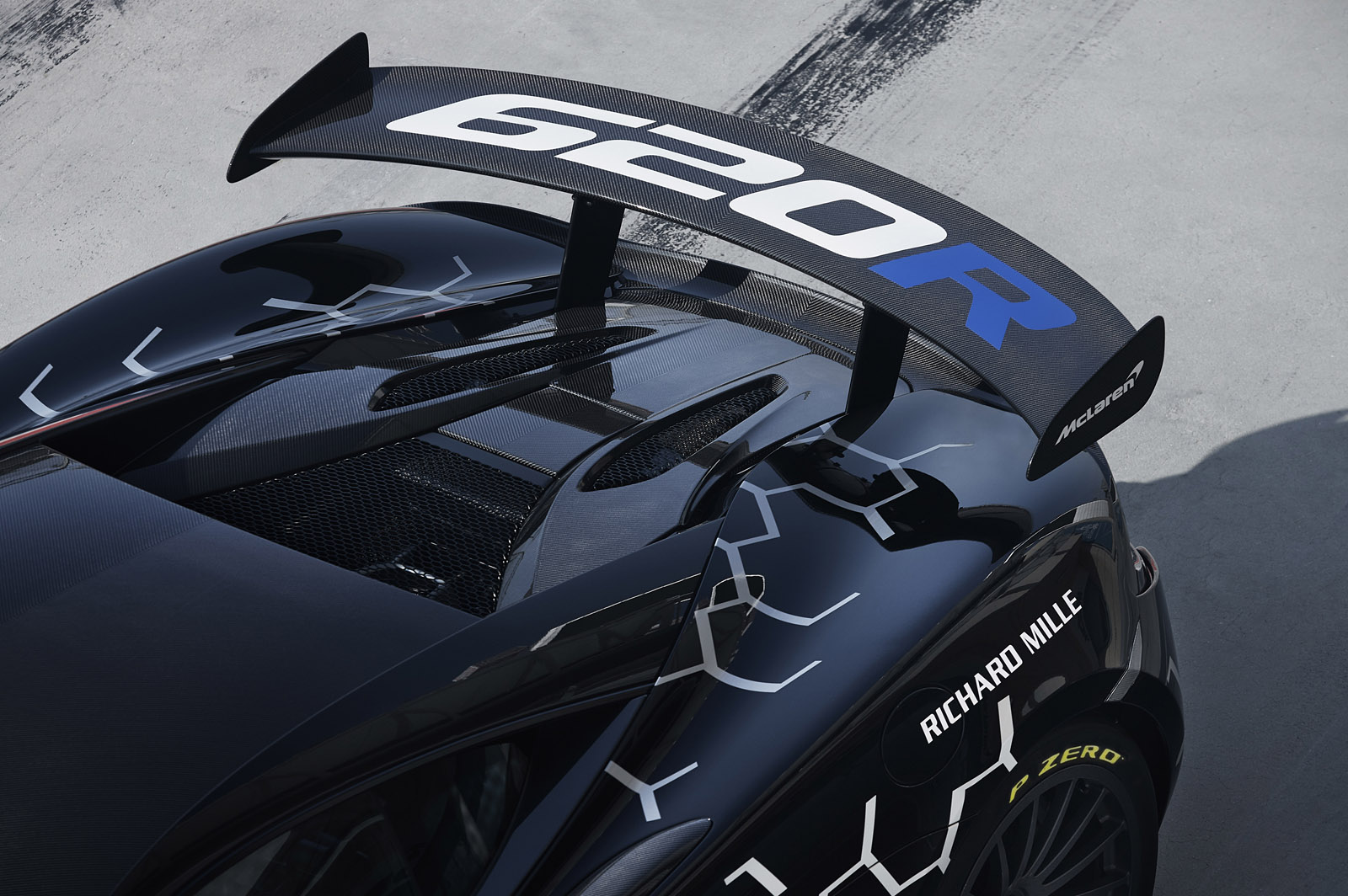mclaren-620r